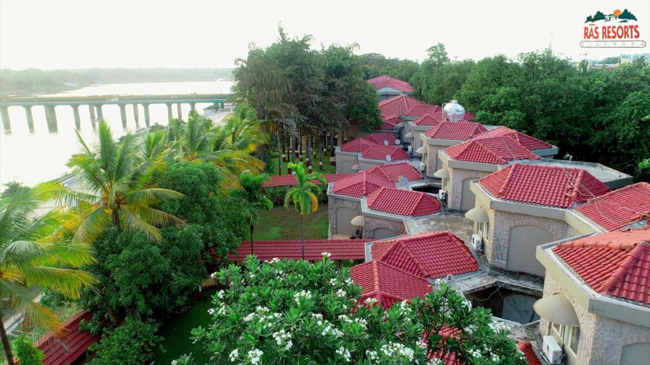 ราส รีสอร์ต Hotel ศิลวัสสา ภายนอก รูปภาพ