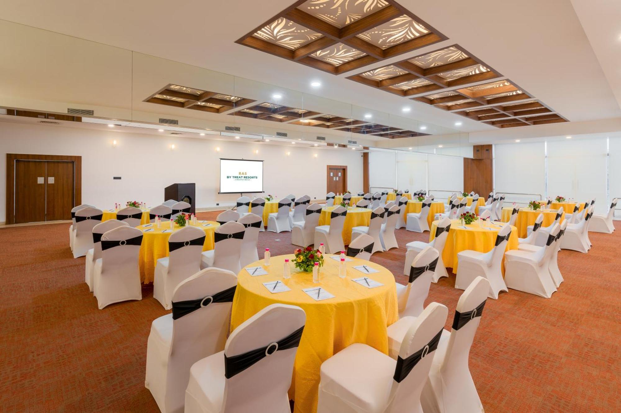 ราส รีสอร์ต Hotel ศิลวัสสา ภายนอก รูปภาพ