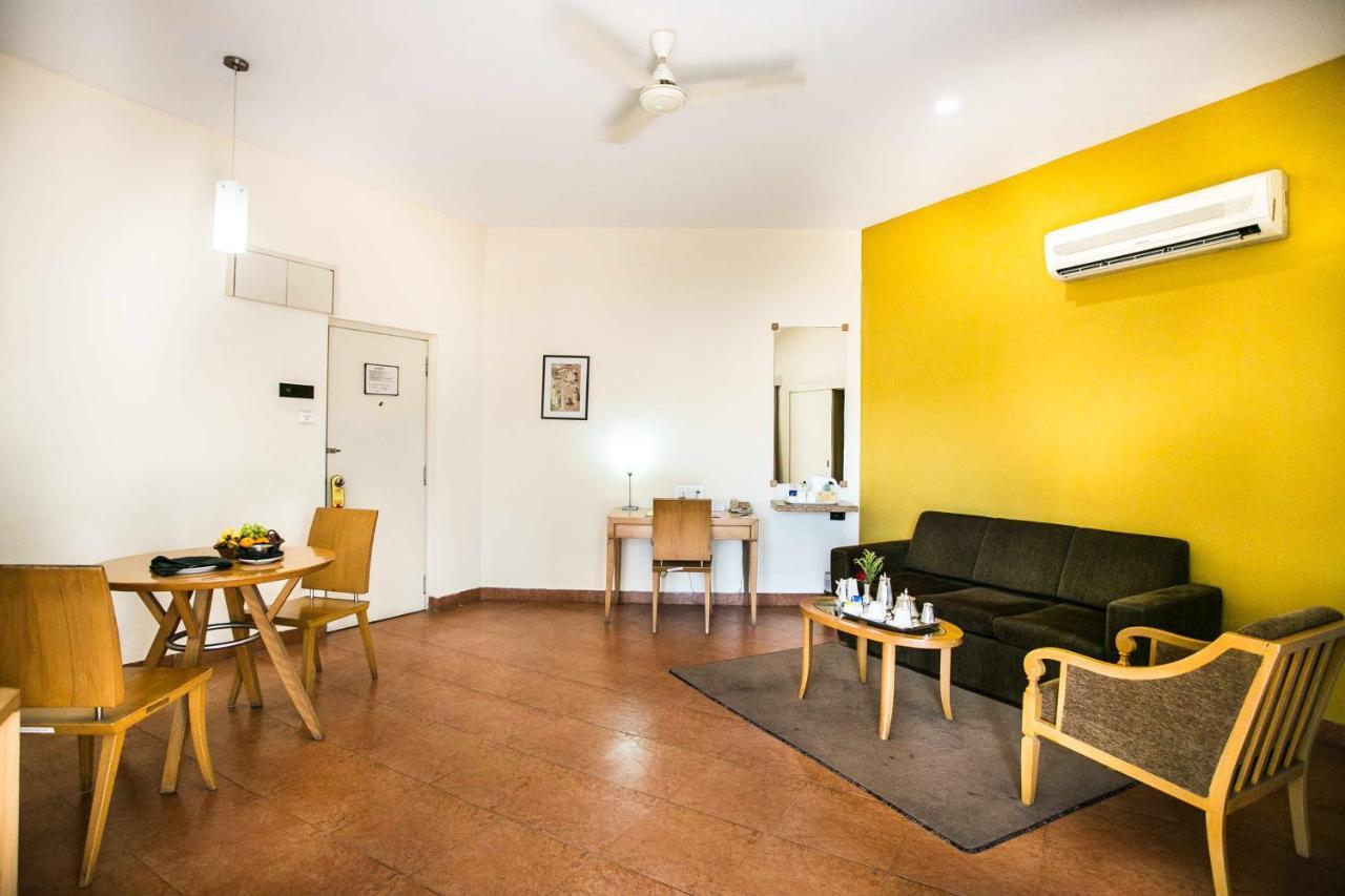 ราส รีสอร์ต Hotel ศิลวัสสา ภายนอก รูปภาพ